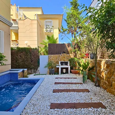 Veleta Prive Con Mini Piscina Torrevieja